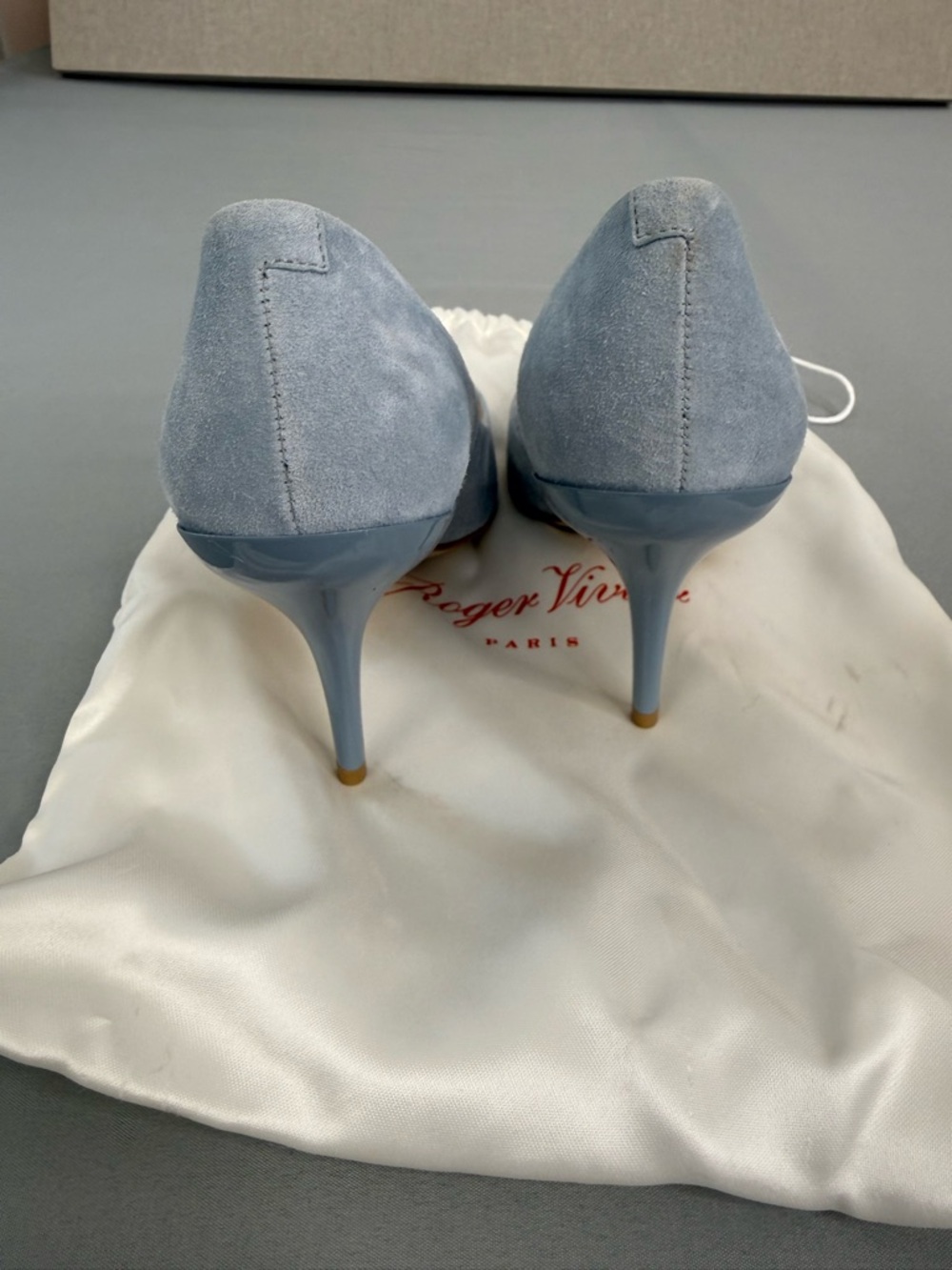 Roger Vivier Light Blue Suede Heels Pumps Size 37.5 Italian Luxury w/ dust bag - Picture 5 of 14